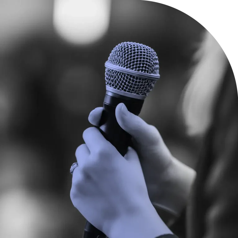 آیا هوش مصنوعی می تواند با لحن انسانی پاسخگوی مشتری باشد؟