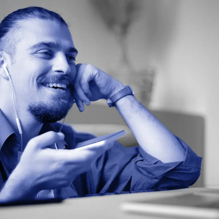 راهنمای ادغام چت‌بات‌های هوش مصنوعی مکالمه‌ای