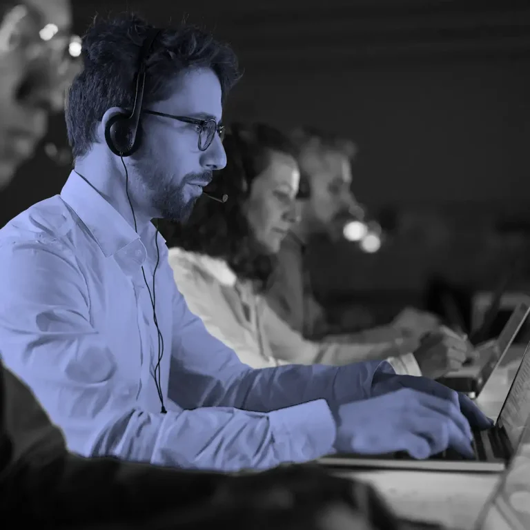 ۵ شرکت بزرگ که مرکز تماس خود را به هوش مصنوعی سپردند